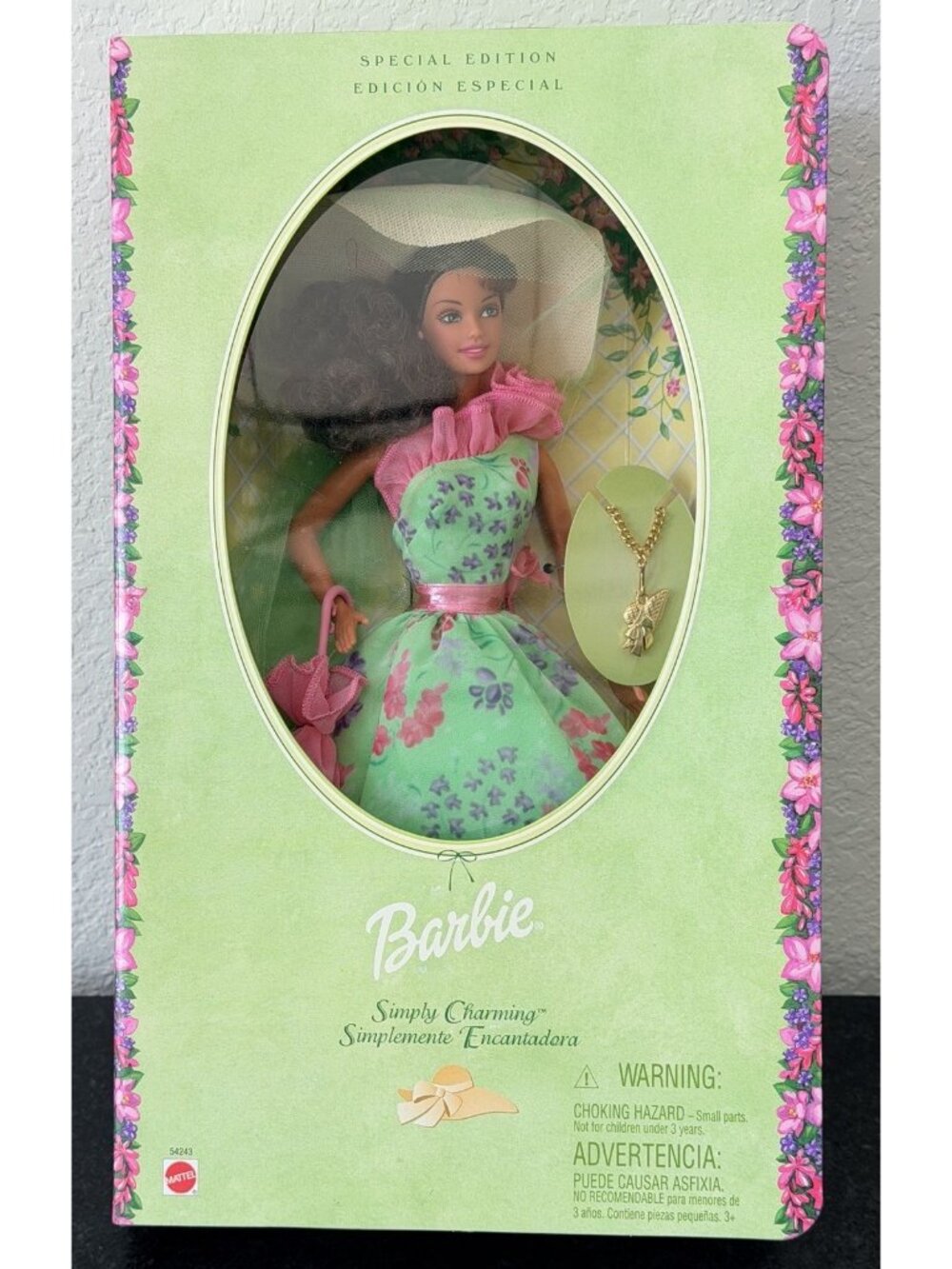 2001 Barbie Simply Charming Hispanic Doll Special Edition Mattel 54243 - Picture 2 of 12